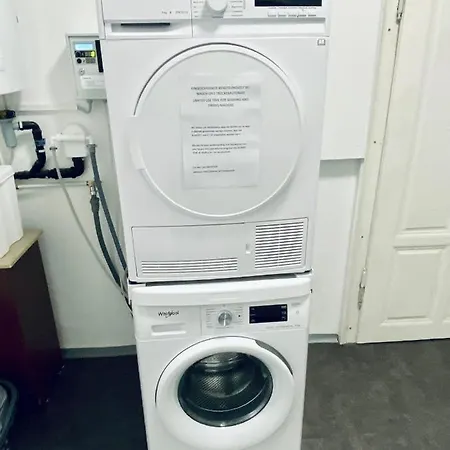 Einzimmer-apartment 25 M2 Gartenzinken Im Zentrum Von Apartment *