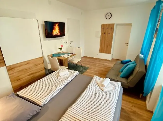 Einzimmer-apartment 25 M2 Gartenzinken Im Zentrum Von Bad Ischl